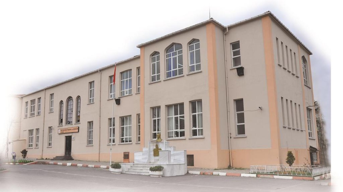 Selçuk Mesleki ve Teknik Anadolu Lisesi Fotoğrafı